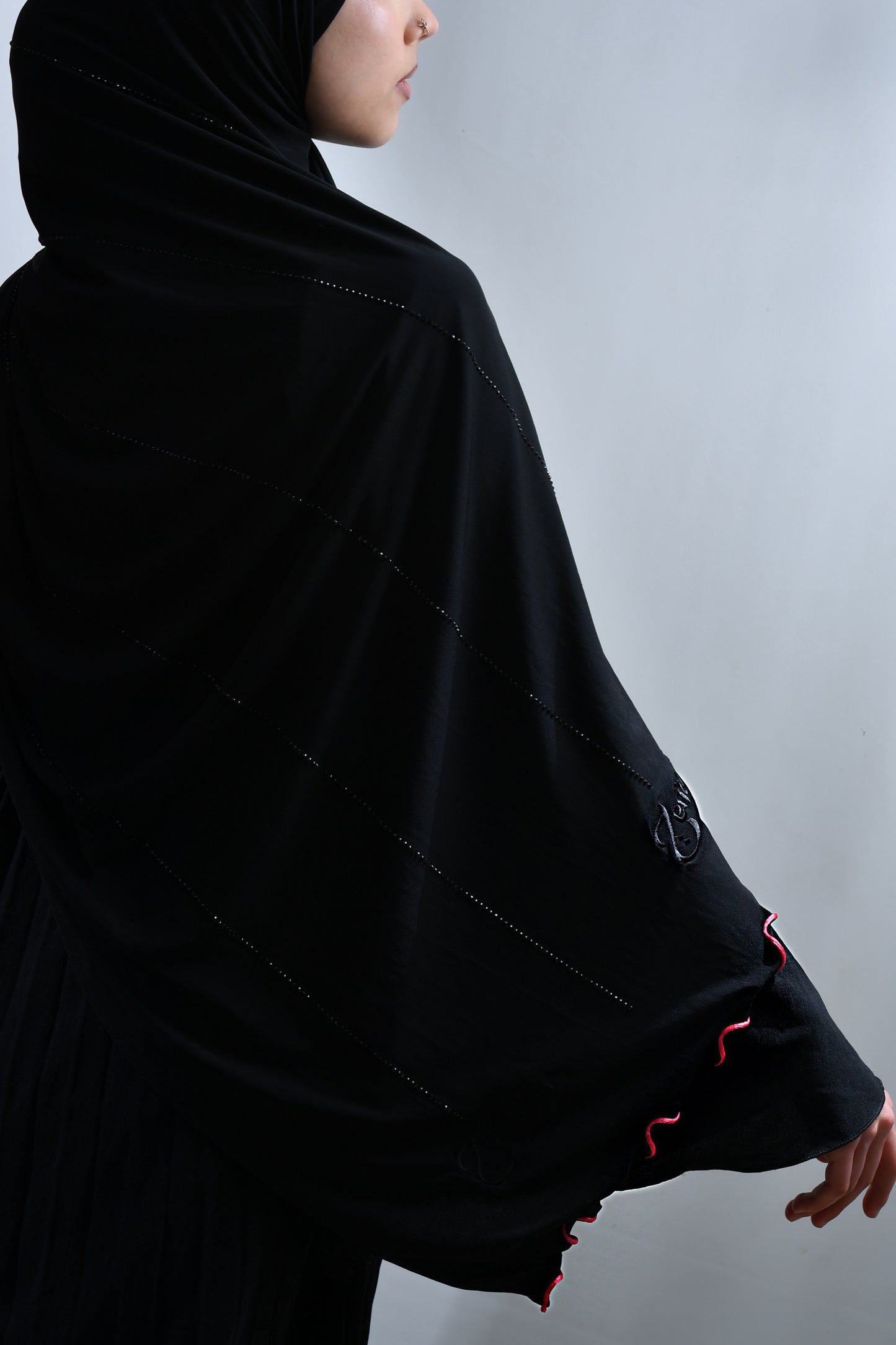 (Pre-Order) Black - Pink rope Zemya Rhinestone Premium Hijab