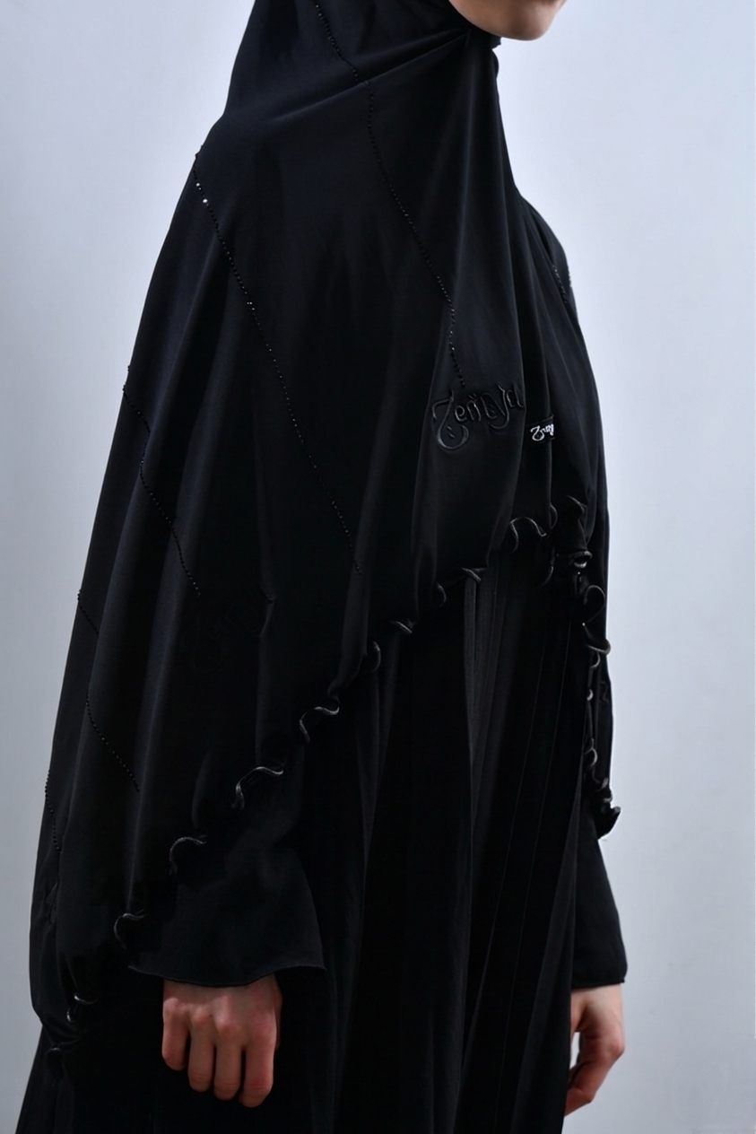 Pure Black - Rhinestone Rope Premium Hijab