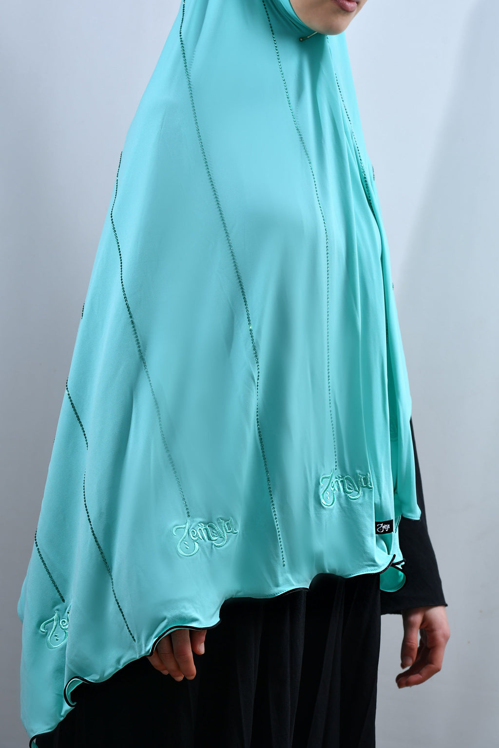 Azul - Black Rope Rhinestone Premium Hijab